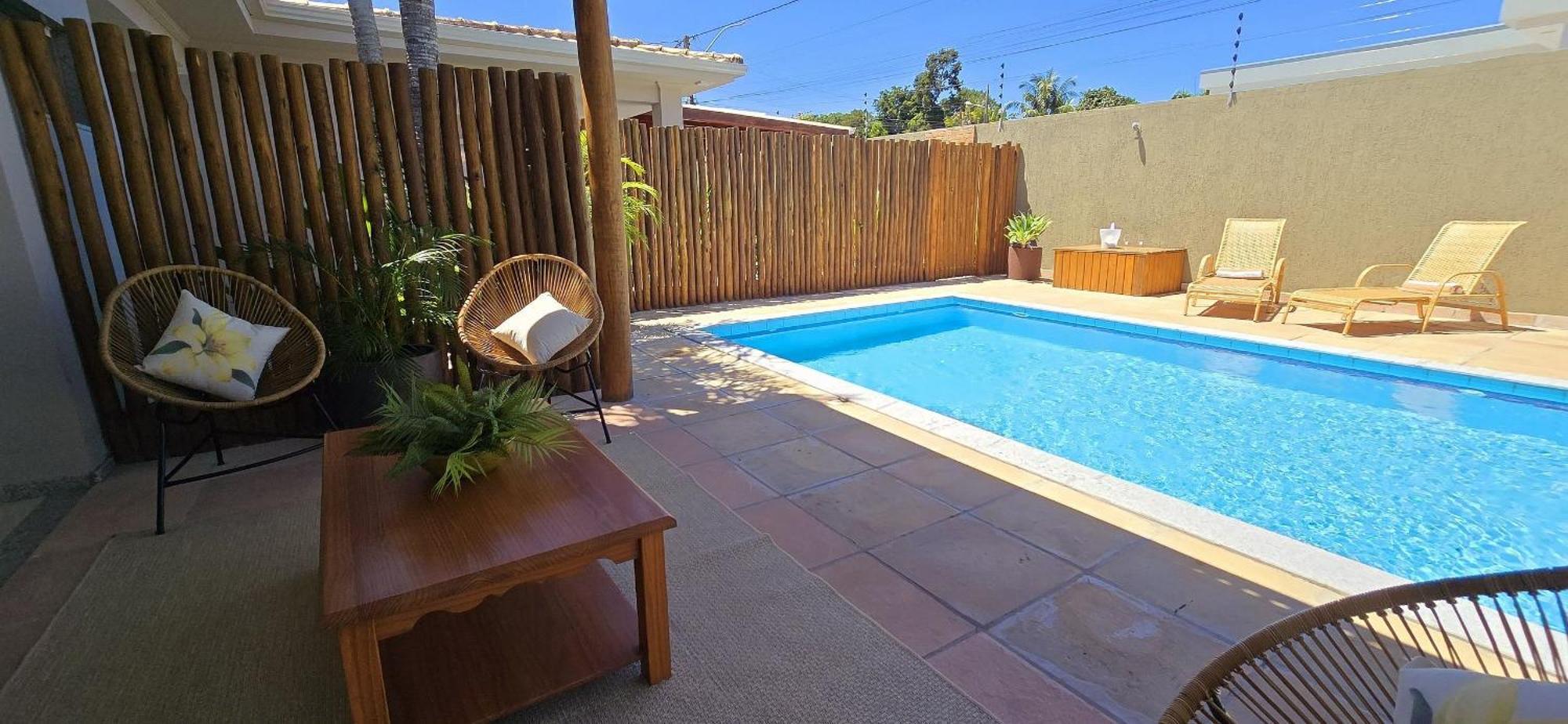 Casa Aconchegante Com Piscina Em Taperapuan *