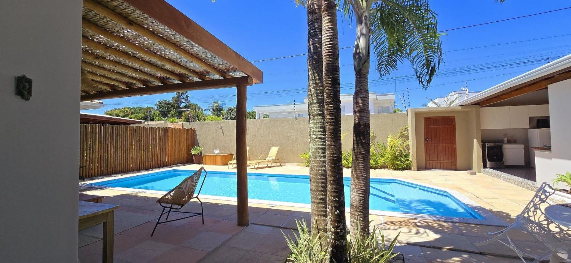Casa Aconchegante Com Piscina Em Taperapuan *